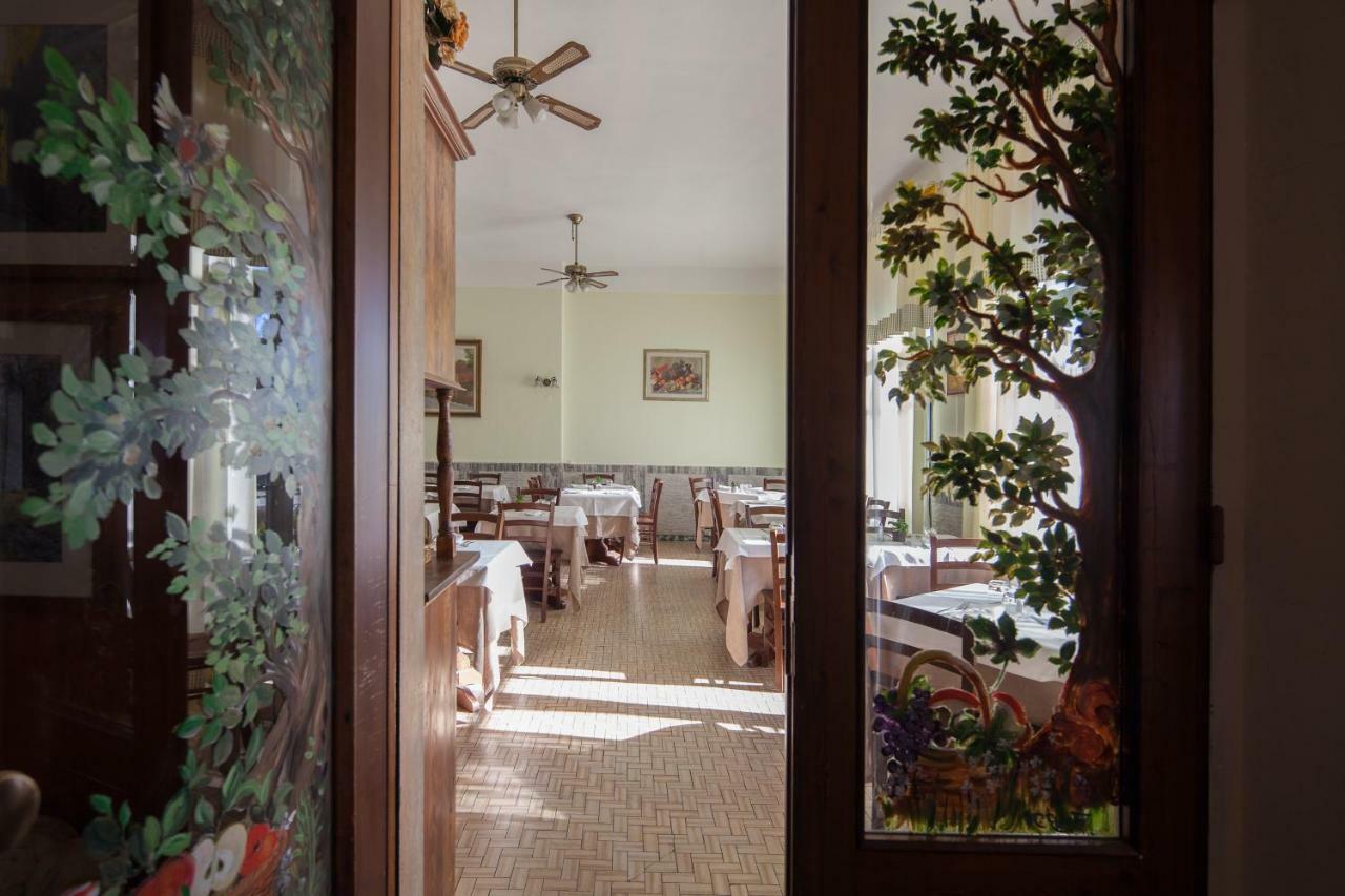 Antica Locanda Luigina Mattarana Exterior foto